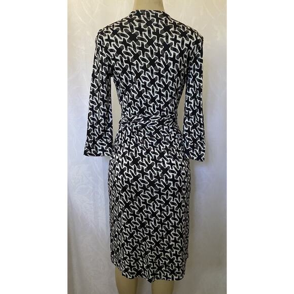 DVF Diane von Furstenberg Vintage Julian Wrap Dress Algebra Geo 3/4 Slee… - Picture 4 of 7